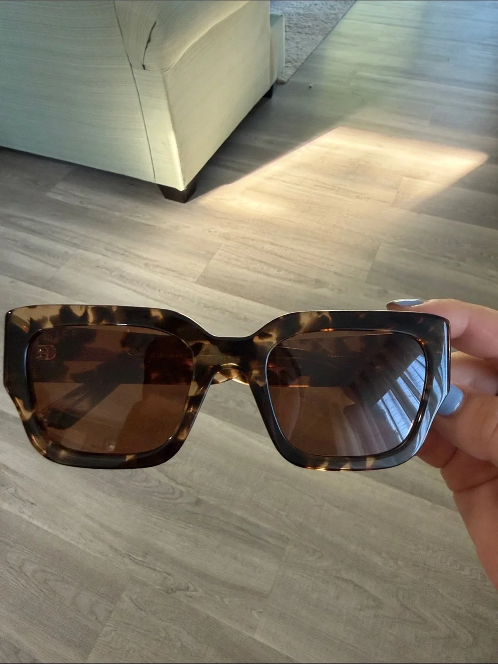 DIFF Eyewear Tortoiseshell Brown Square Sunglasses